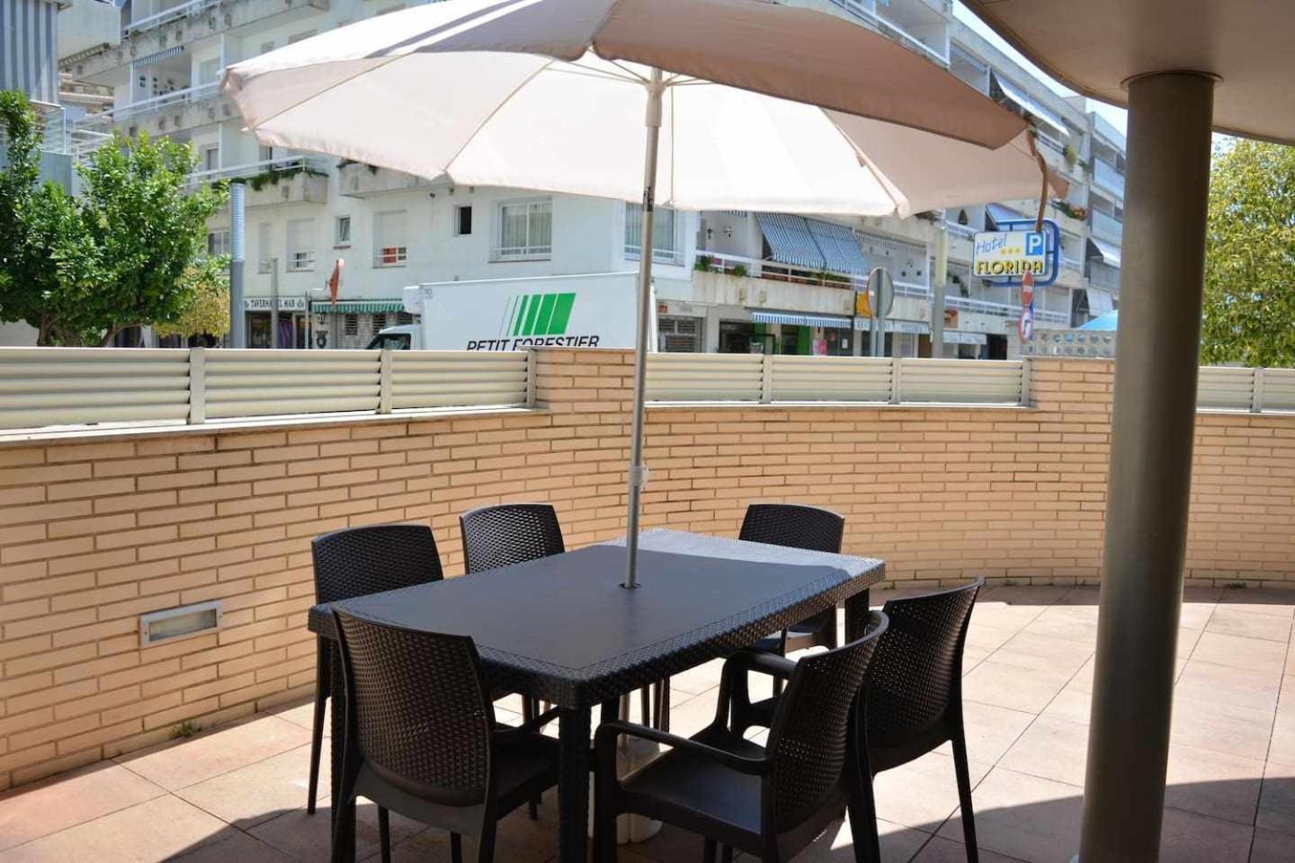 Apartamento Voramar A 50 Metros Playa Parking Wifi Y Aacc Tossa de Mar Exterior foto