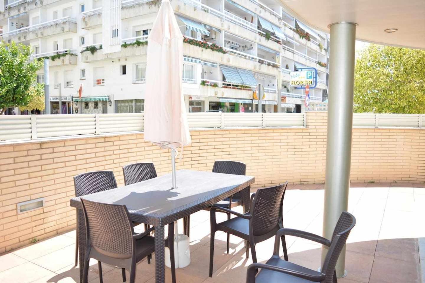 Apartamento Voramar A 50 Metros Playa Parking Wifi Y Aacc Tossa de Mar Exterior foto